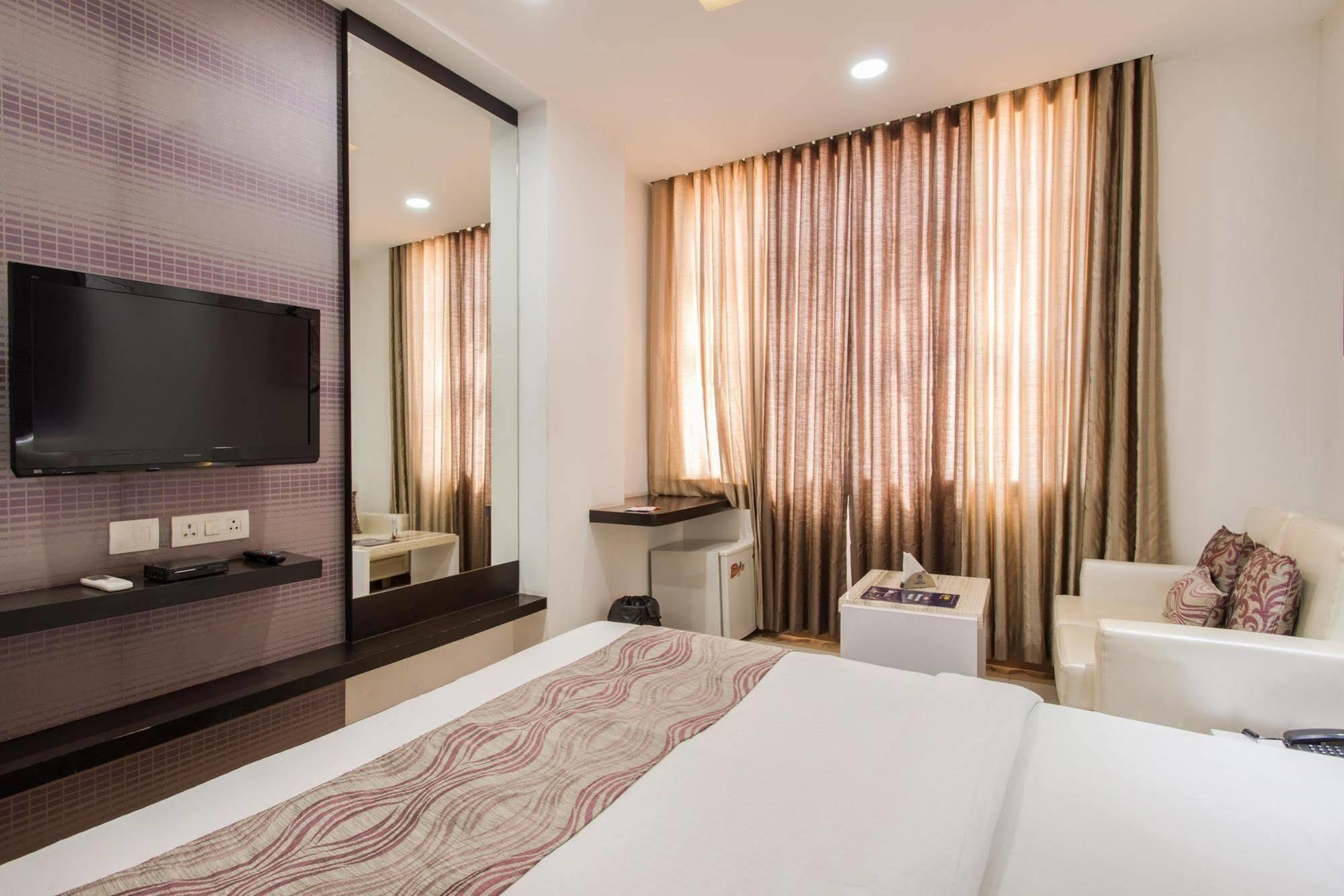 Hotel Rockland Jaipur Dış mekan fotoğraf