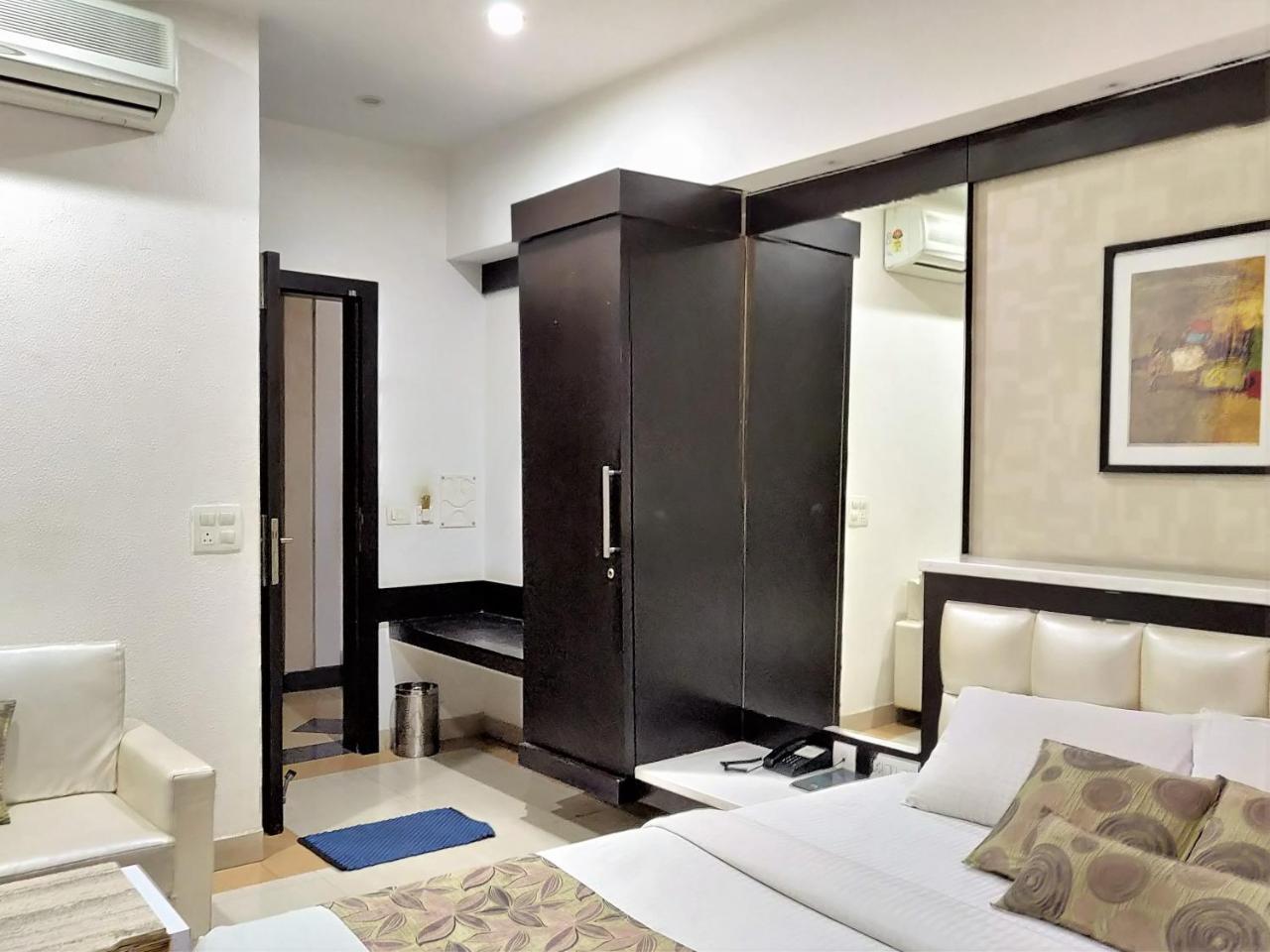 Hotel Rockland Jaipur Dış mekan fotoğraf